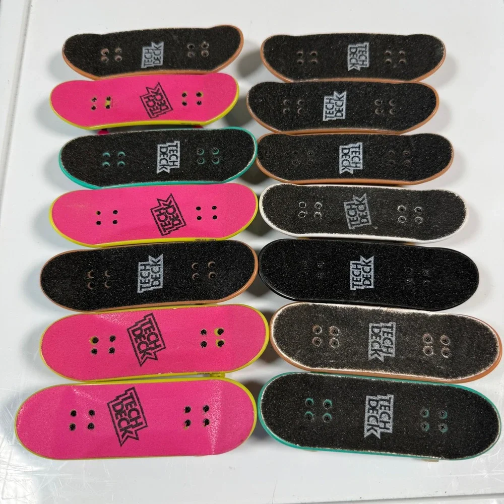 Tech Deck Fingerboard Lot Bundle 14pc Santa Cruz Zero Diamond Flip Bakugan - Picture 2 of 7